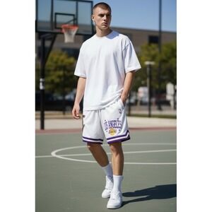 Los Angeles Lakers White Mesh Basketball Shorts Men's Small NBA New With Tags